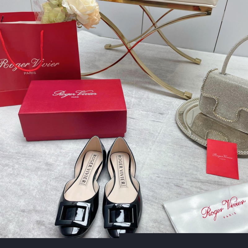 roger u1u1er flat shoes